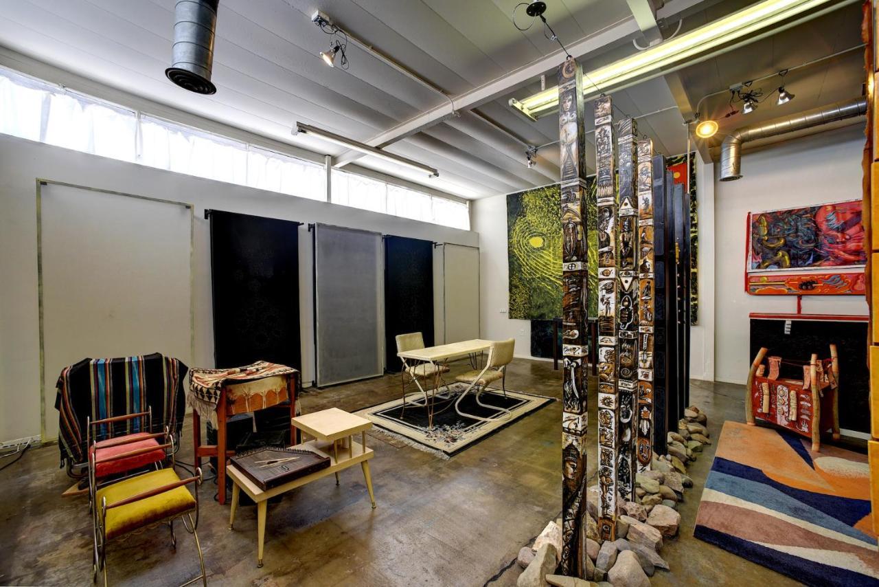 Space Castle: A 1950S Gas Station Transformed Into An Art Themed Wonderland Truth or Consequences Zewnętrze zdjęcie