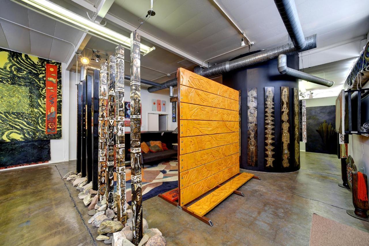 Space Castle: A 1950S Gas Station Transformed Into An Art Themed Wonderland Truth or Consequences Zewnętrze zdjęcie
