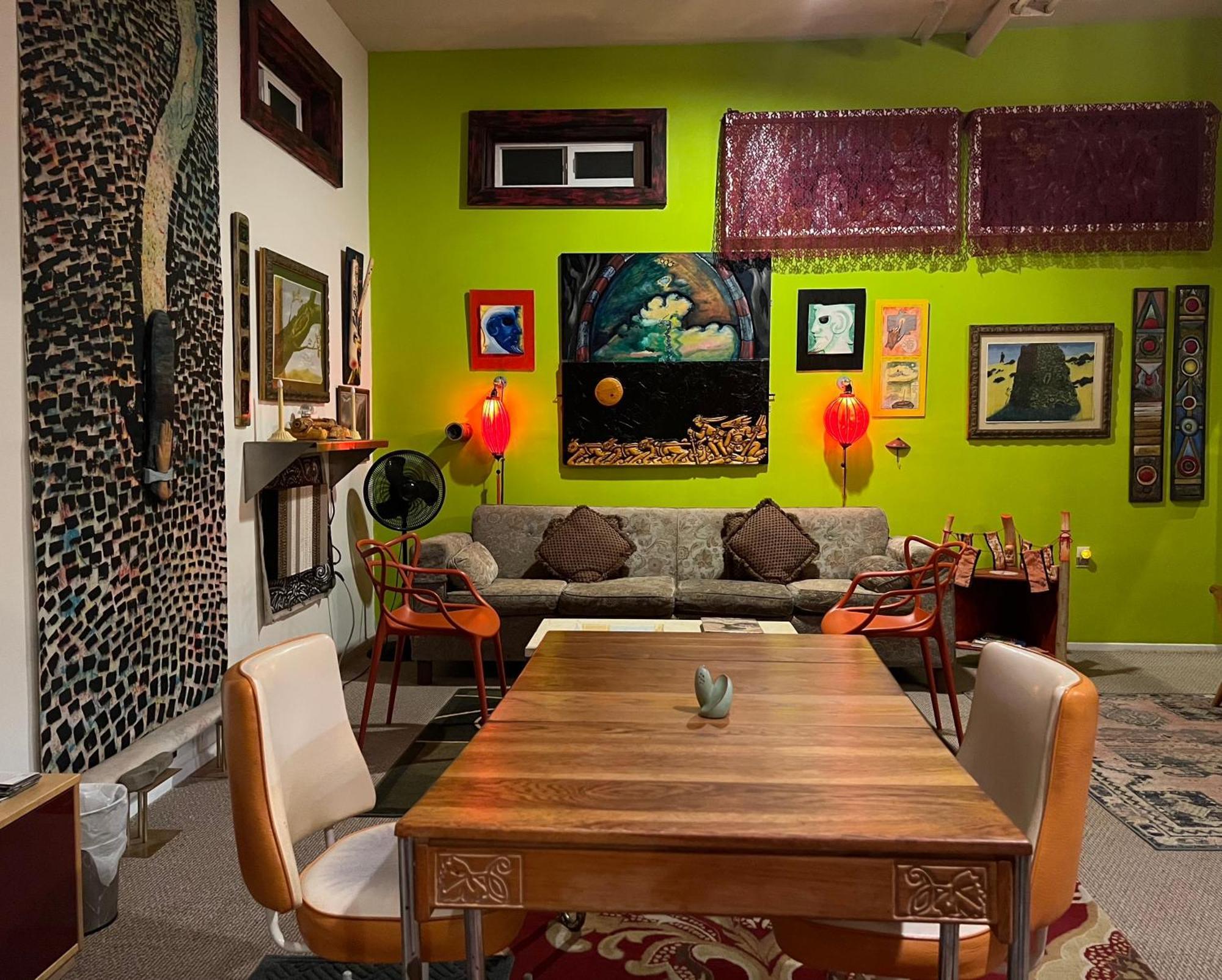 Space Castle: A 1950S Gas Station Transformed Into An Art Themed Wonderland Truth or Consequences Zewnętrze zdjęcie