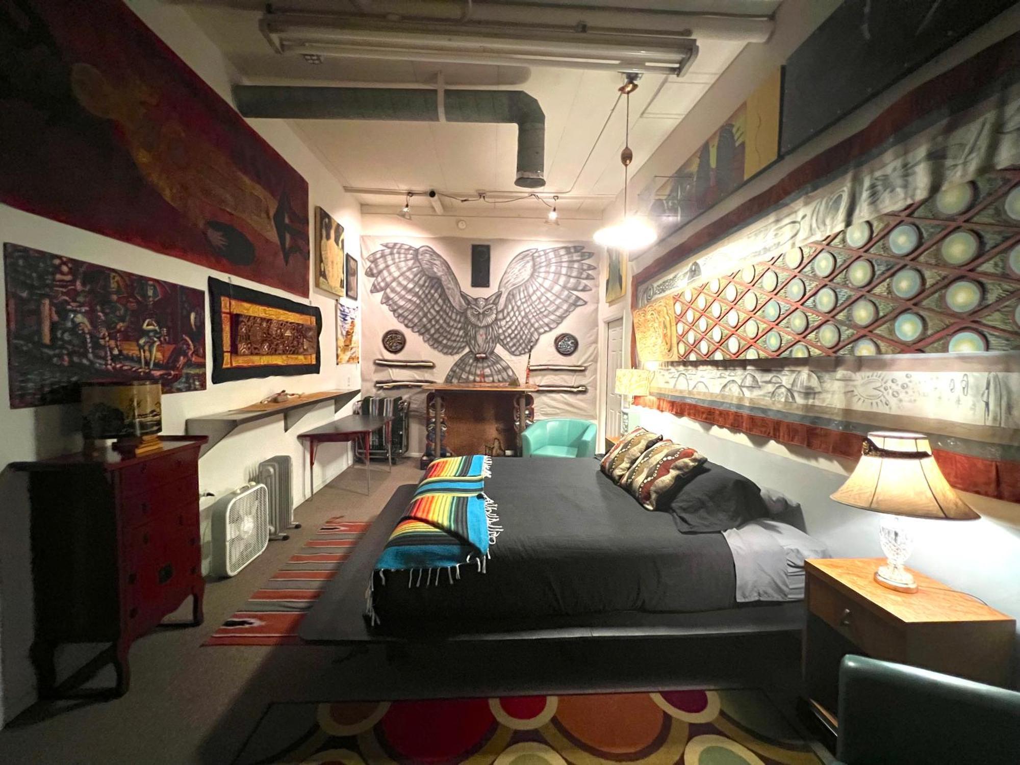 Space Castle: A 1950S Gas Station Transformed Into An Art Themed Wonderland Truth or Consequences Zewnętrze zdjęcie