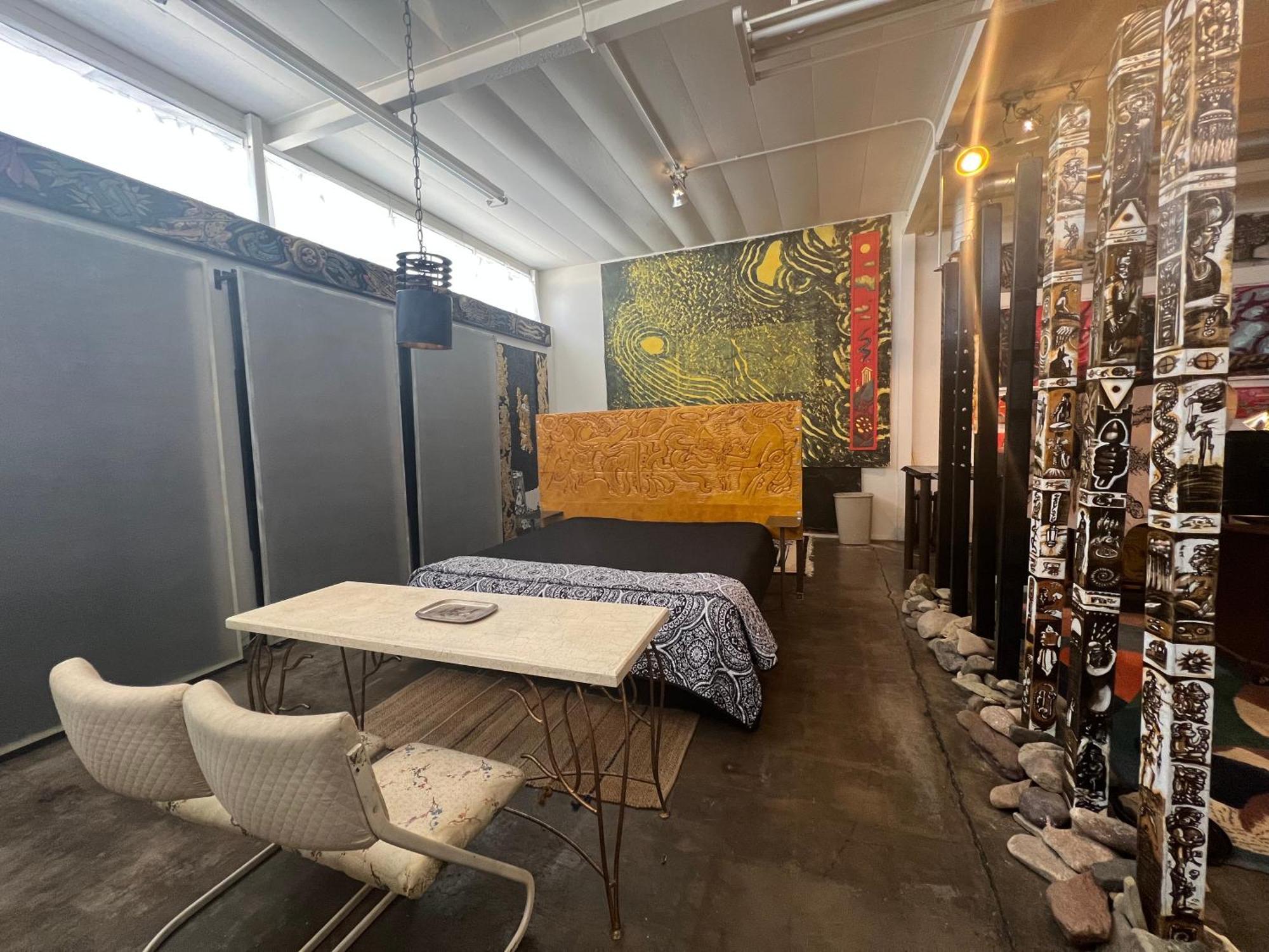 Space Castle: A 1950S Gas Station Transformed Into An Art Themed Wonderland Truth or Consequences Zewnętrze zdjęcie
